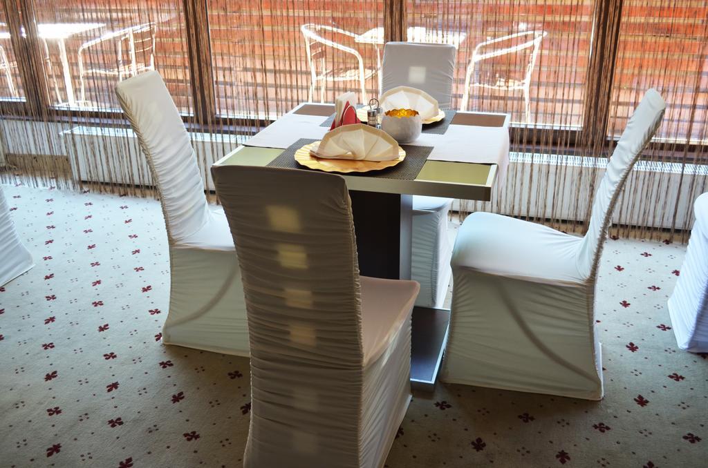Hotel Premier Sibiu Luaran gambar